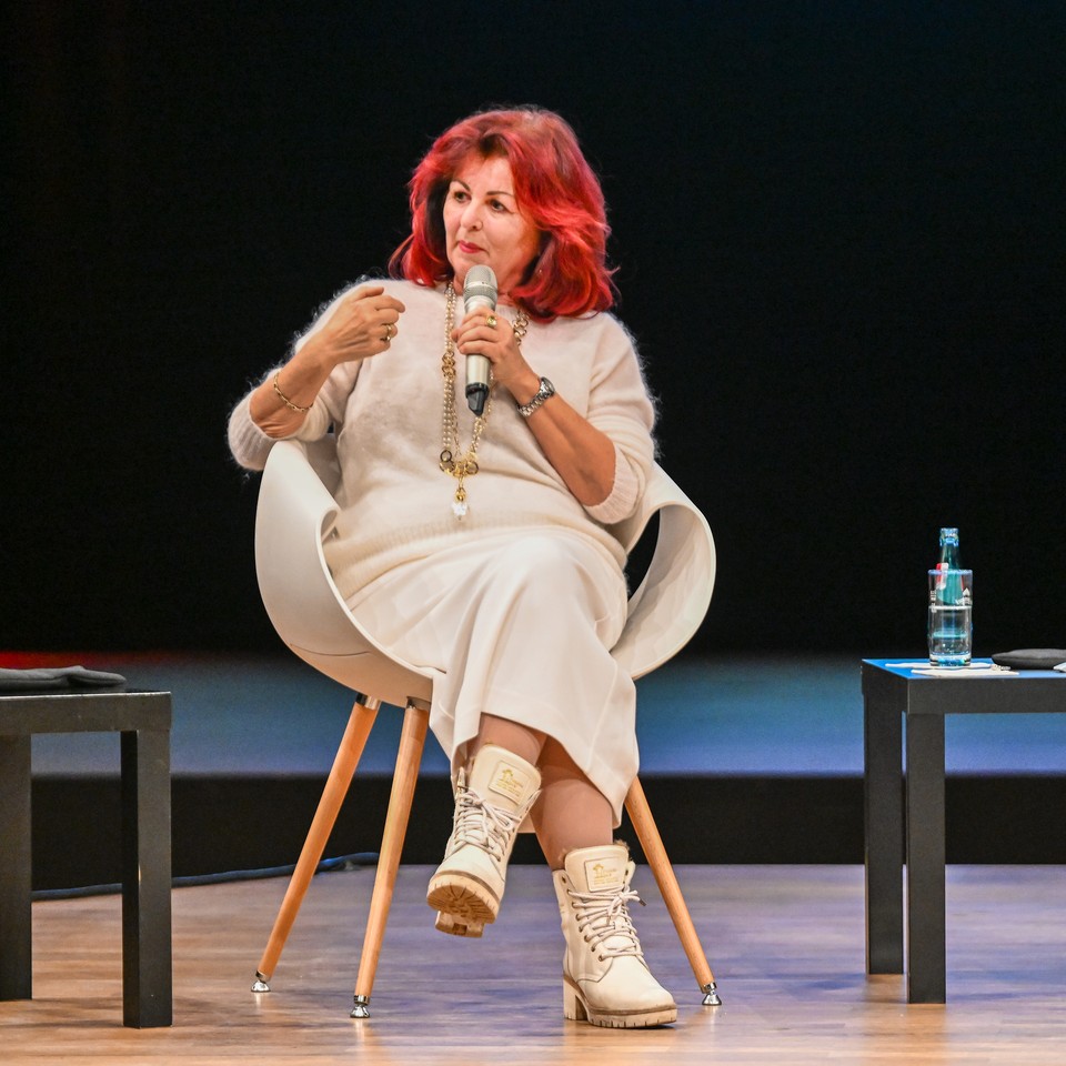 Neujahrsgespraech Ost Viola Klein